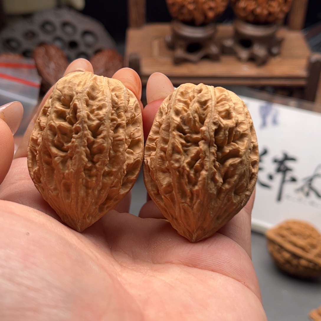 文玩核桃把件关东木子家楸大胖7