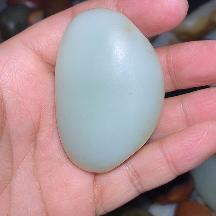 和田玉（糖玉）未镶嵌珠宝奇石