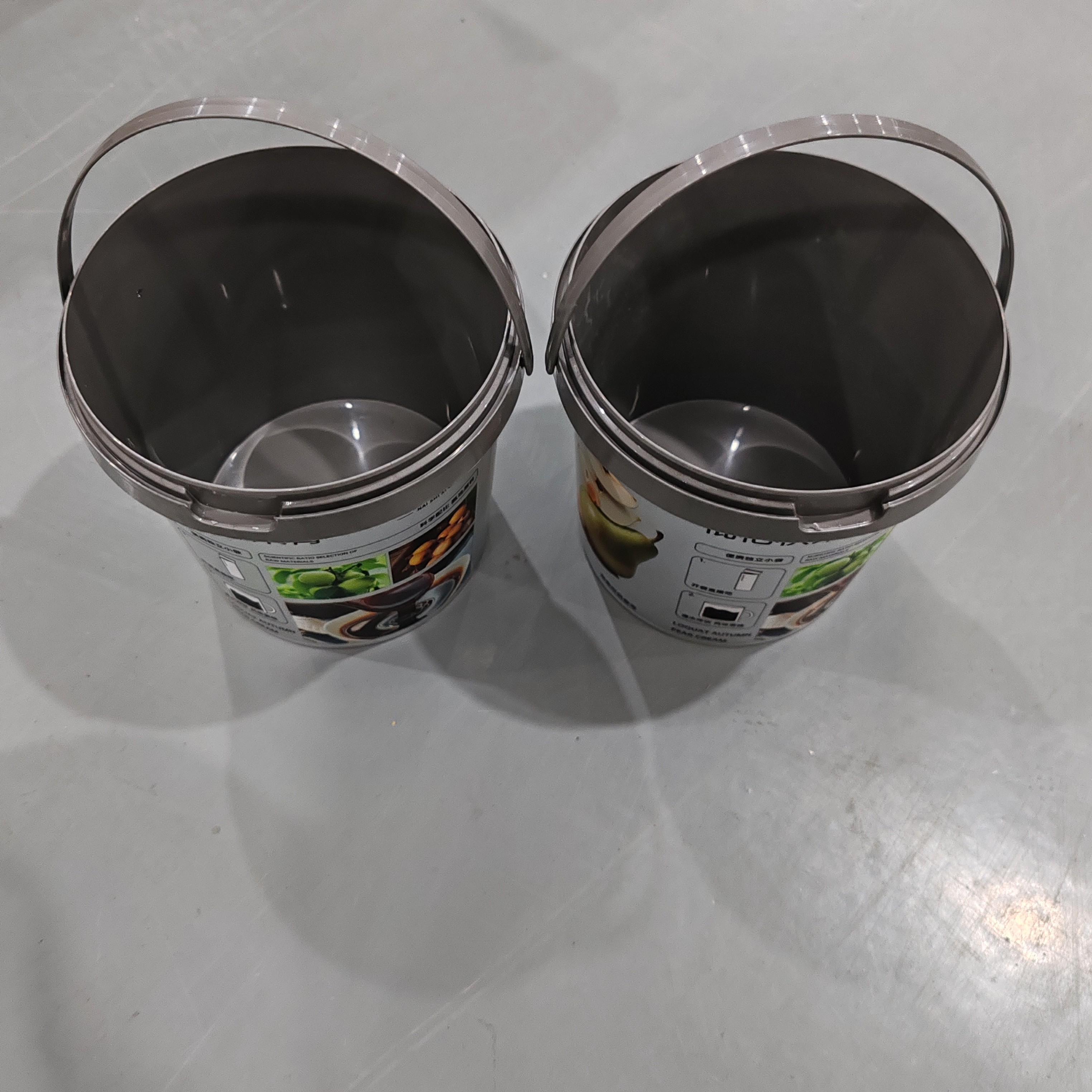 灰色包装收纳桶4桶装