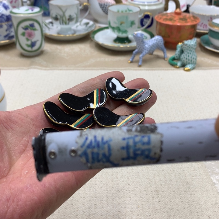 瓷片这点小事是什么意思