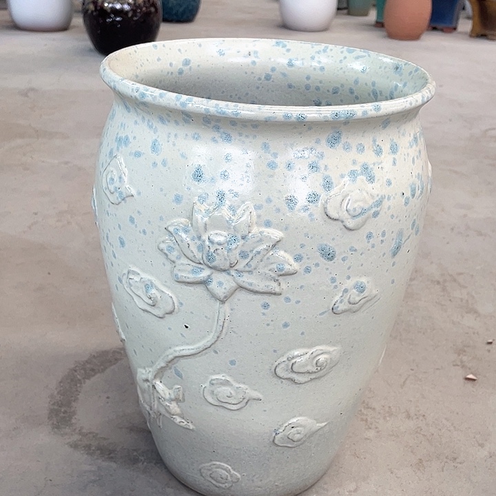 紫砂花盆正品口20高30。z z z