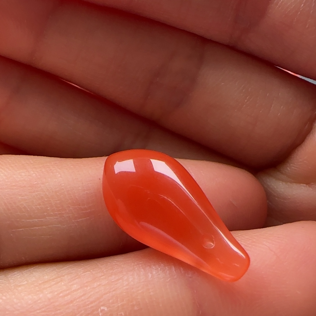 南红玛瑙卡子未镶嵌