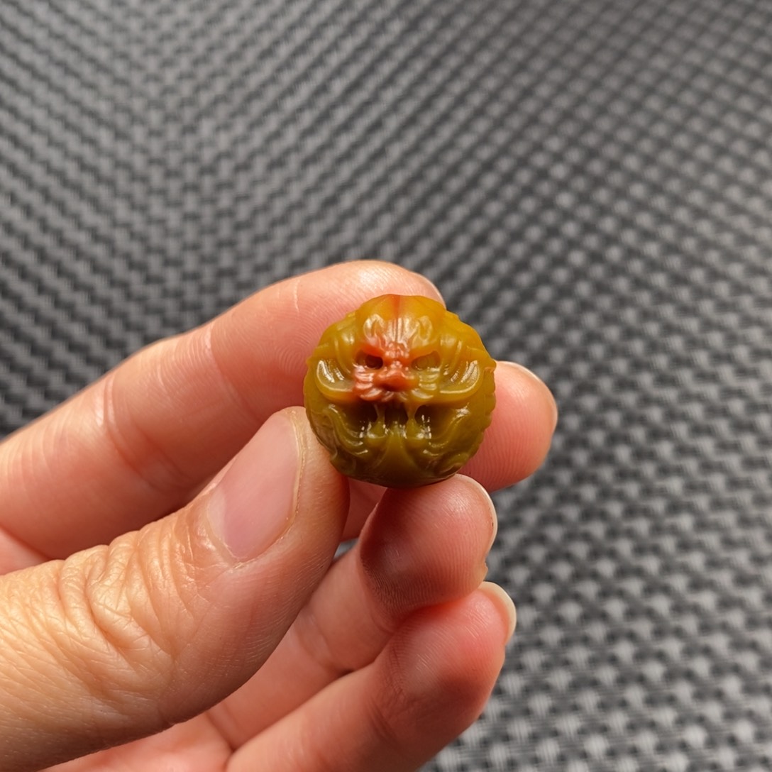 玛瑙/玉髓圆珠未镶嵌欧*丰打孔不退换