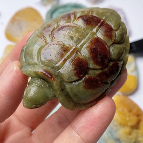 定制翡翠未镶嵌翡翠