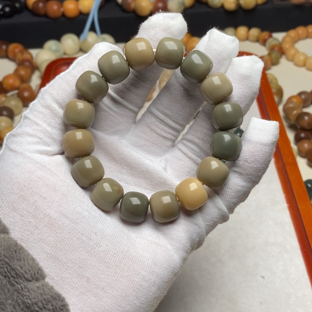 菩提根/象牙果手串卡14绿色
