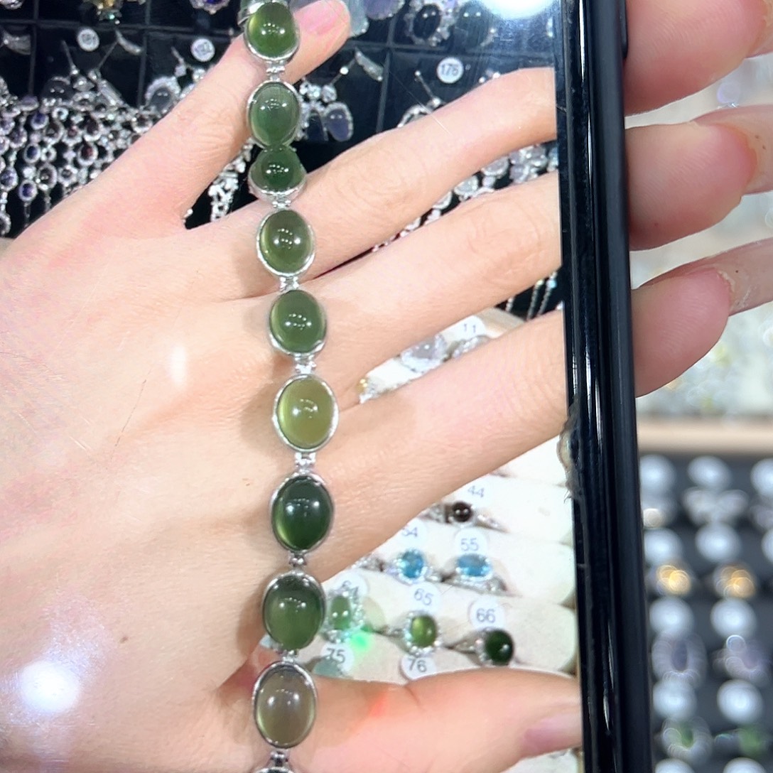 手镯银S925镶嵌芙蓉石