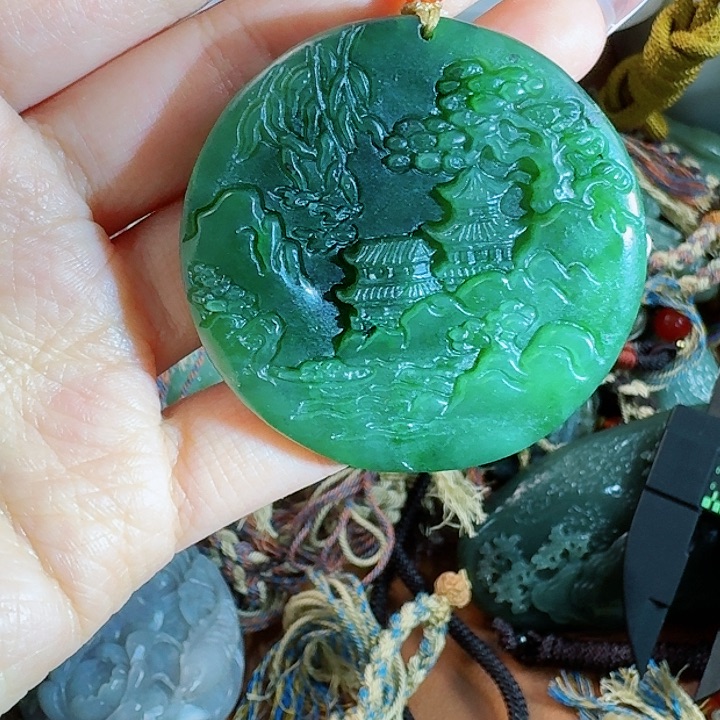 和田玉挂件未镶嵌