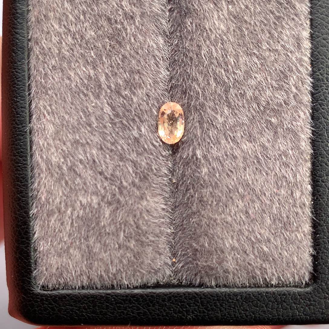 蓝宝石裸石0.46/29.9