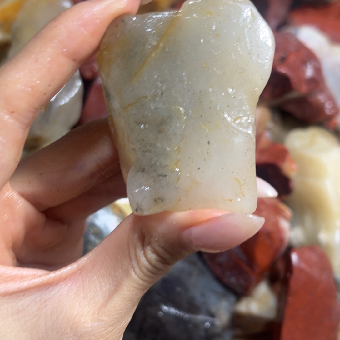 点***寞大叶紫檀（黑酸枝木类）