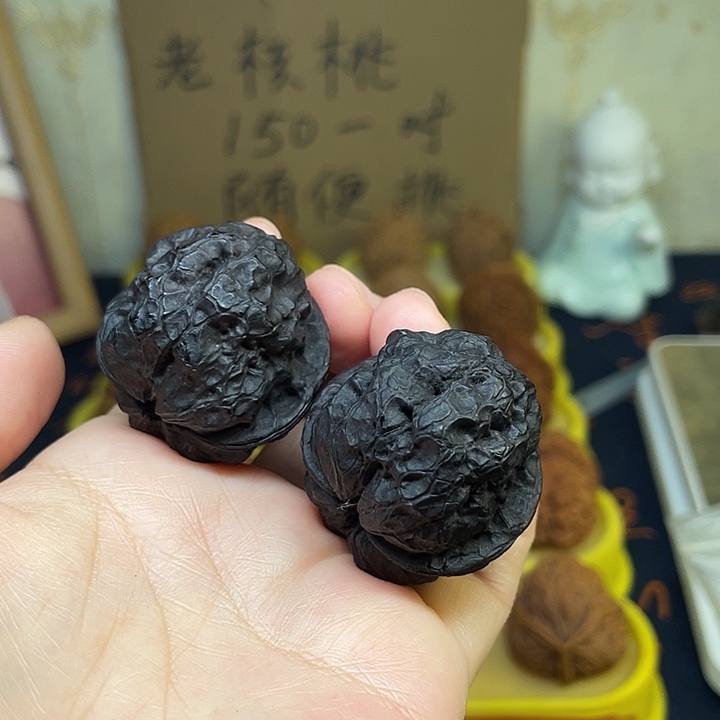 文玩核桃把件13、地闷小帝王39
