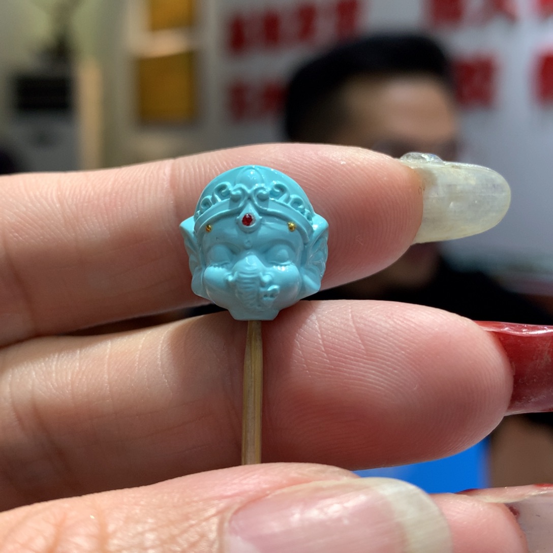 绿松石配饰未镶嵌