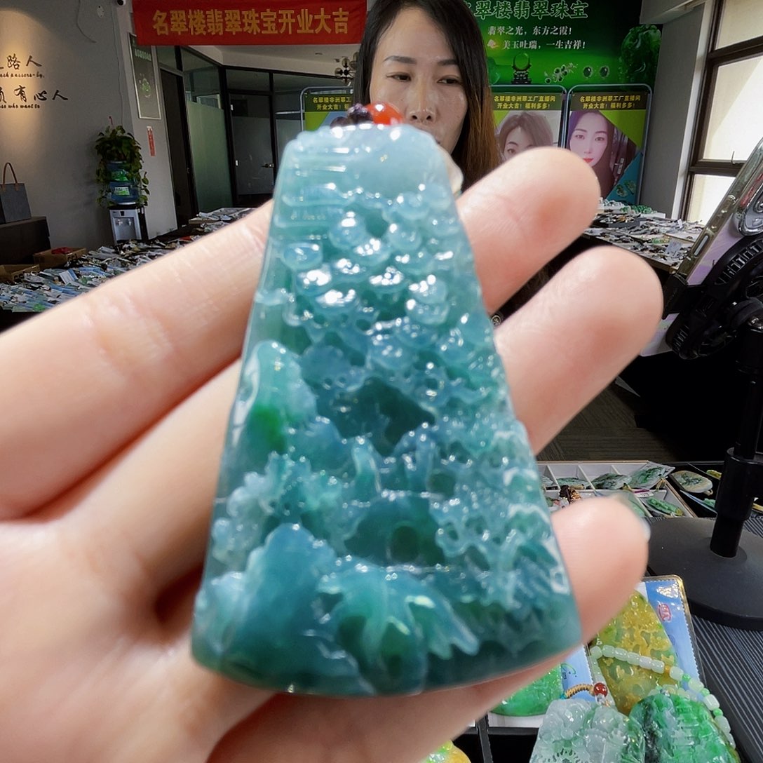 颈饰未镶嵌翡翠翡翠