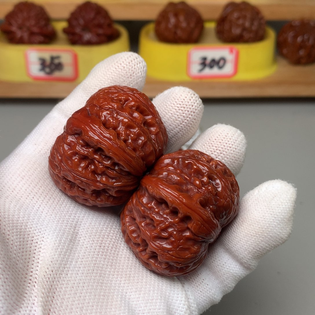 文玩核桃把件尚*元宝