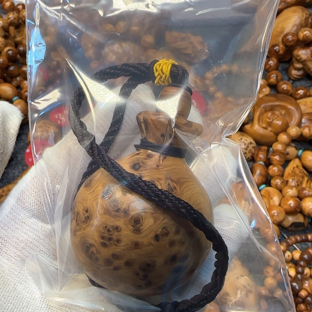 柏木无事牌吉****8太行崖柏