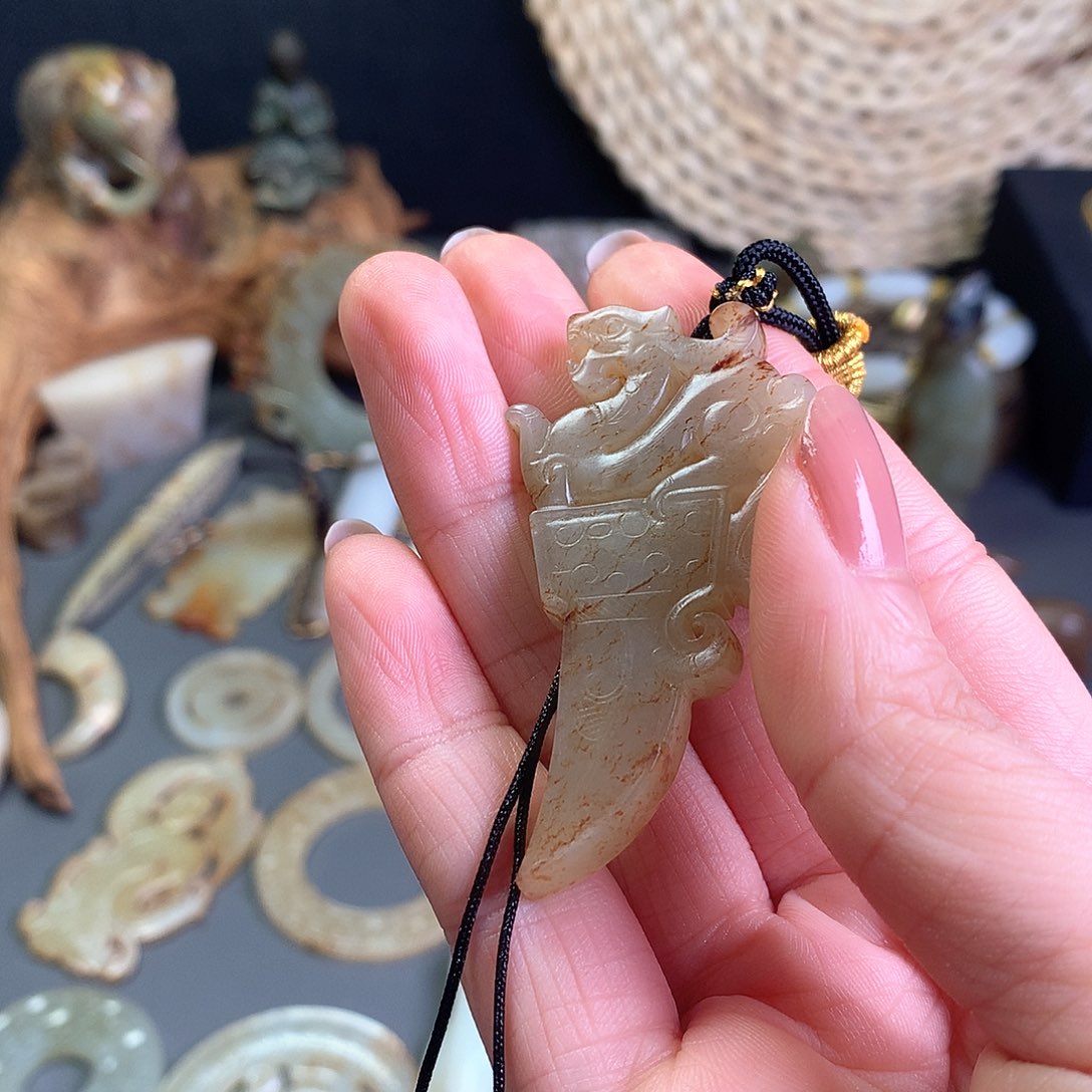 和田玉玉佩未镶嵌滇*驾