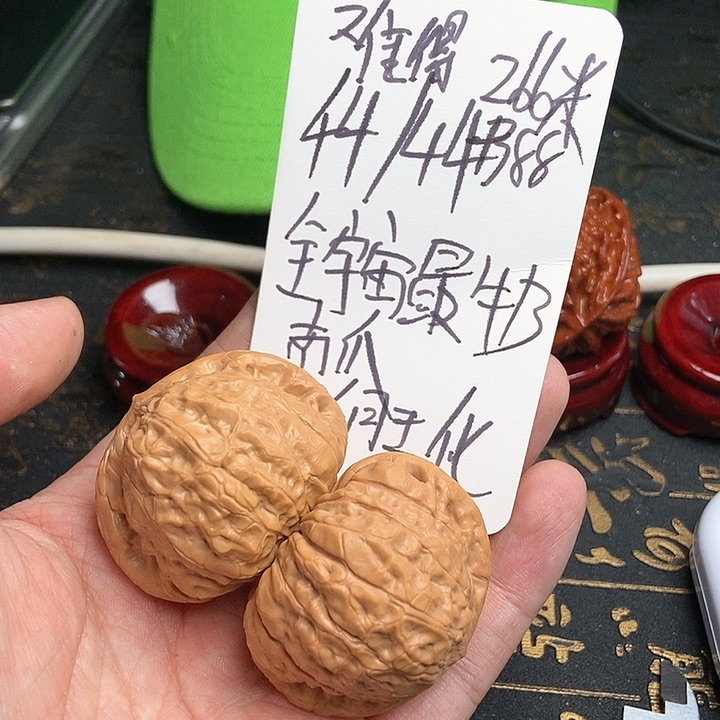 文玩核桃把件难*-毕业南瓜