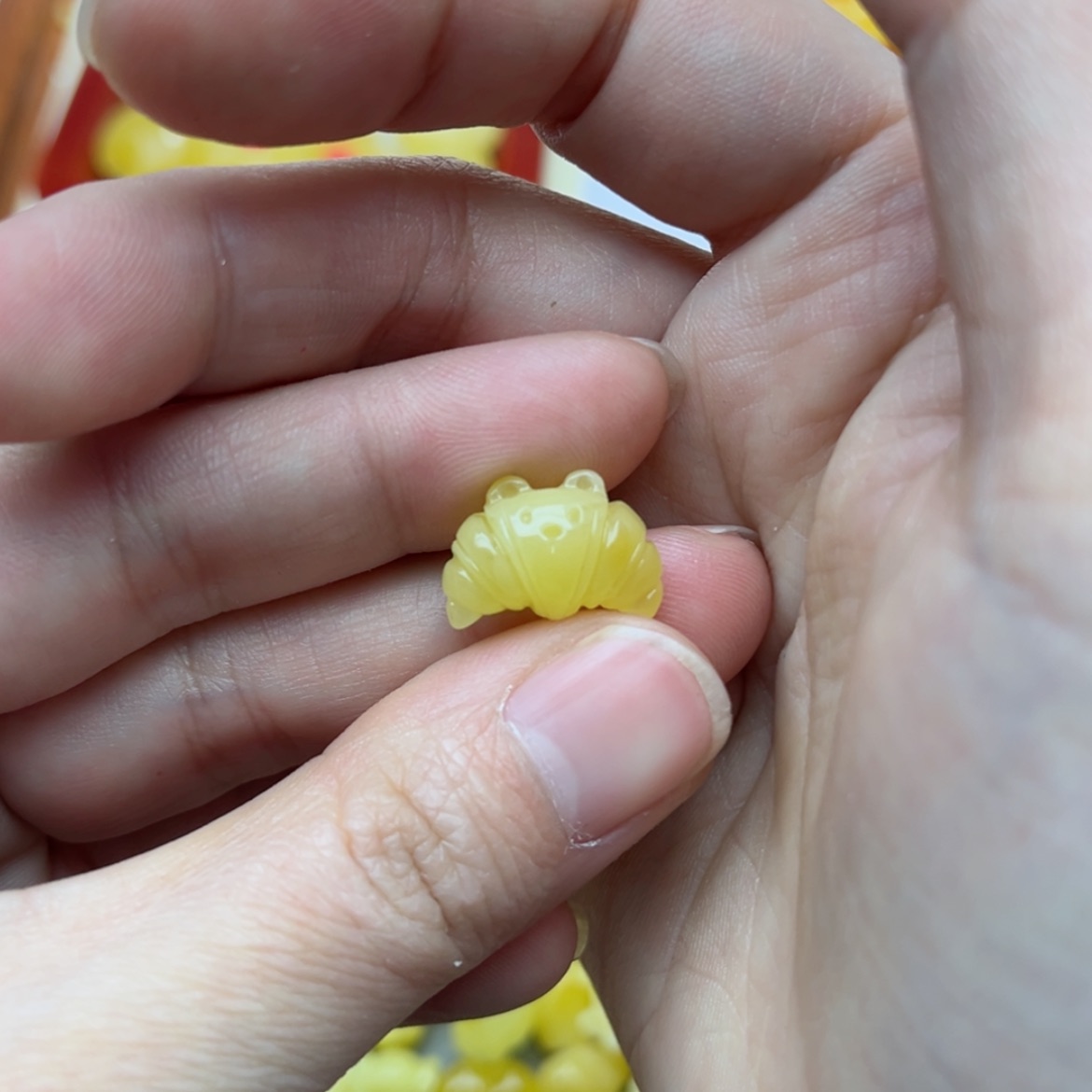 【闪购商品】蜜蜡裸石未镶嵌配饰