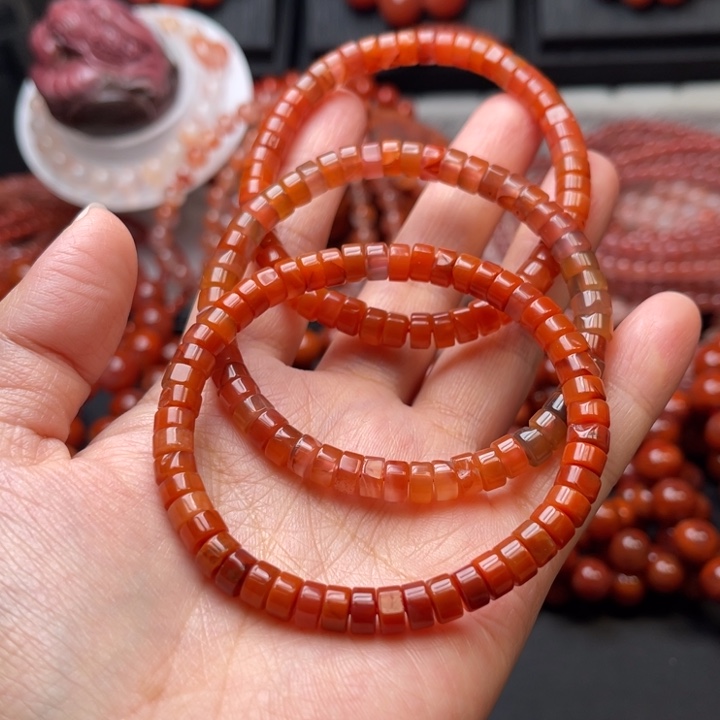 南红玛瑙未镶嵌多样性发货默认微瑕称重6mm