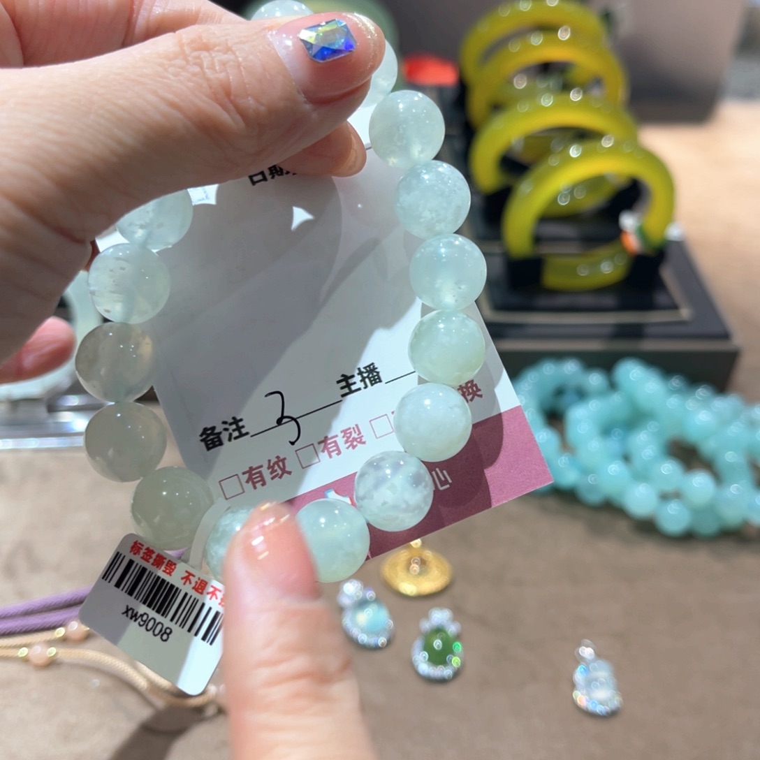 岫玉手镯未镶嵌手镯