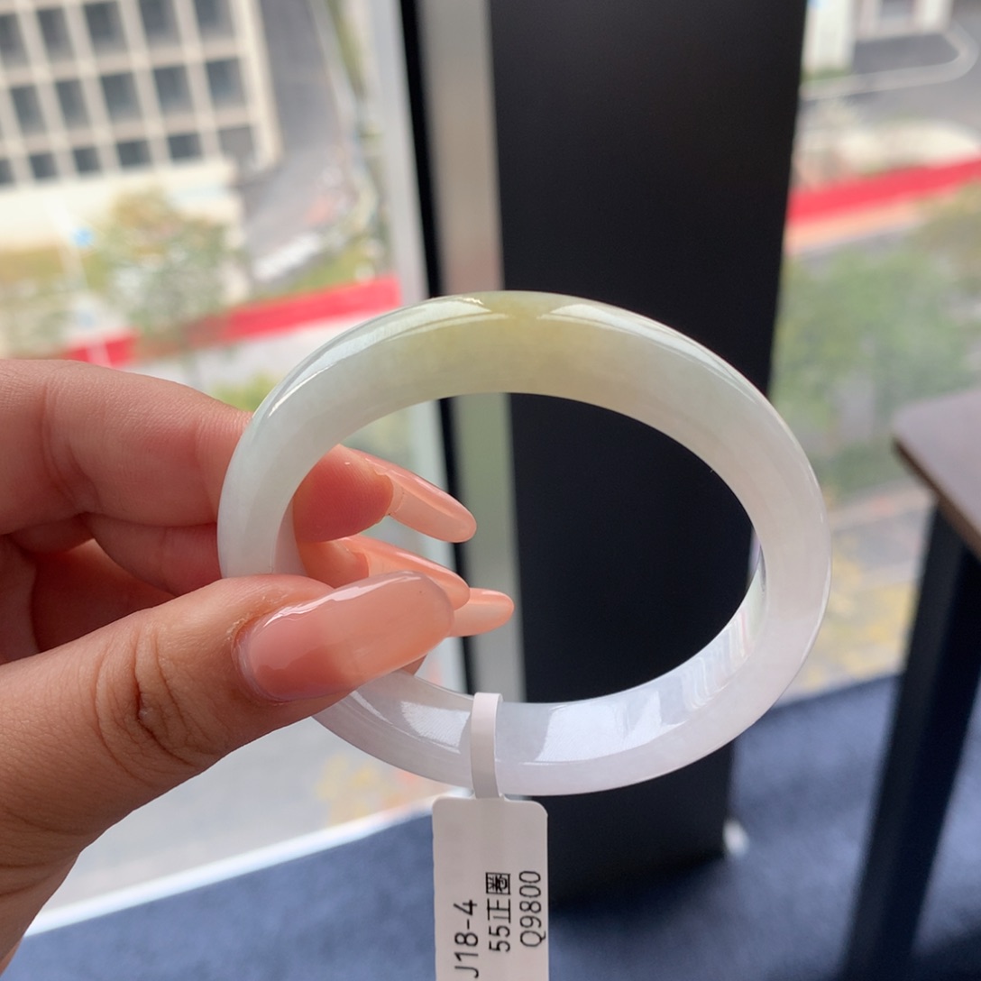 翡翠手镯未镶嵌10 55飘鹅黄正圈