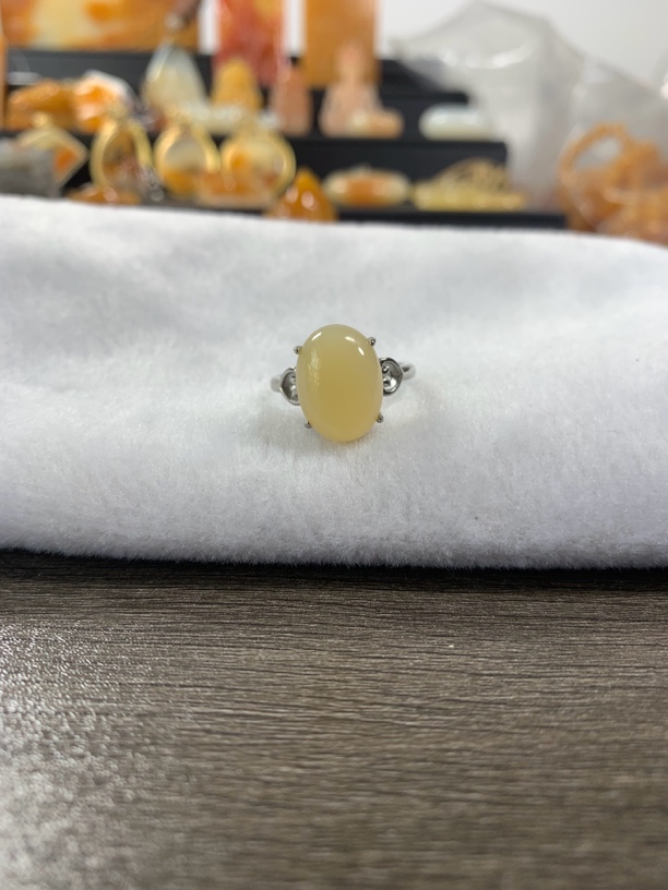 黄龙玉缅料黄色戒指
