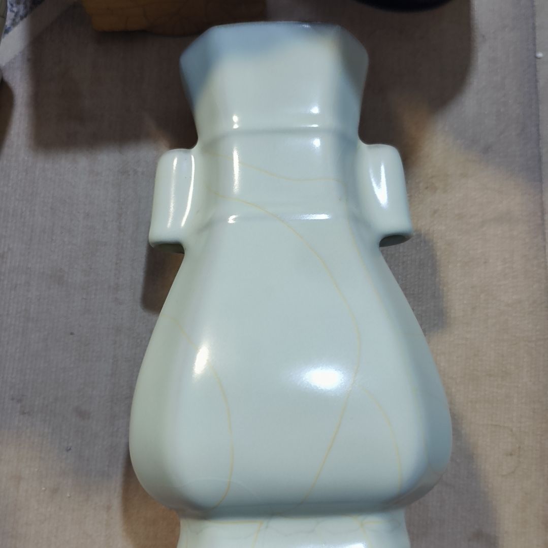 摆件瓷器放大漏给您发货了吗