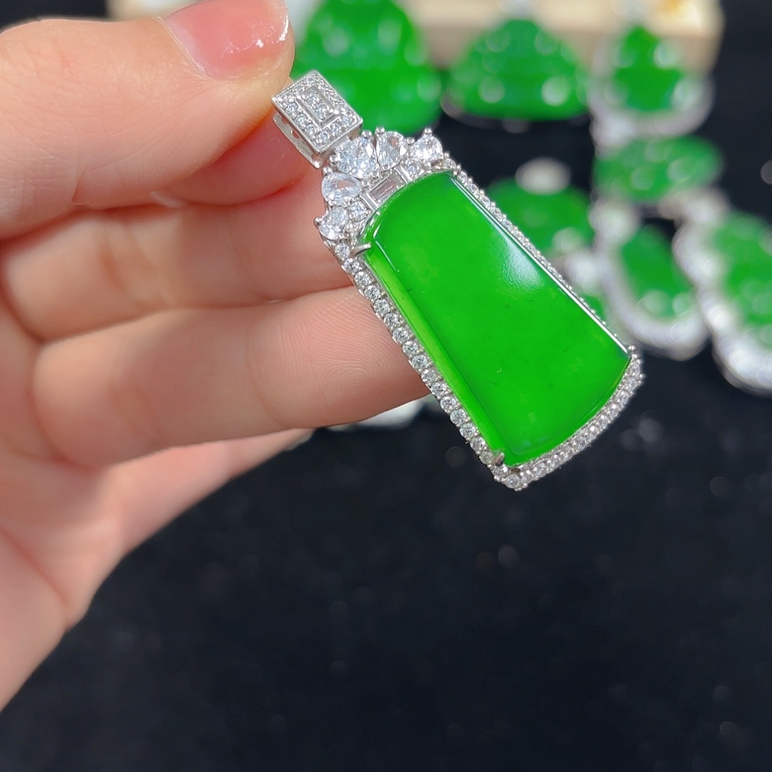 翡翠银S925镶嵌吊坠(不含链)