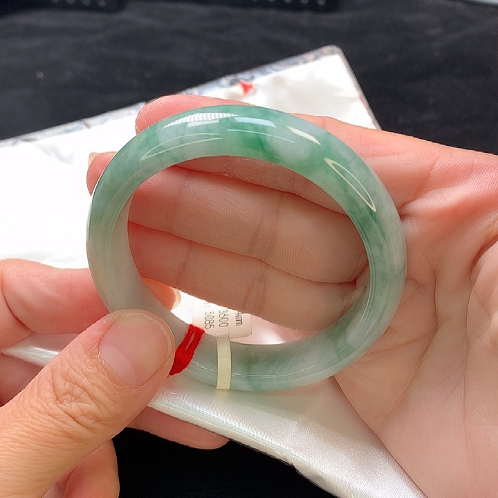 翡翠未镶嵌手镯手镯54