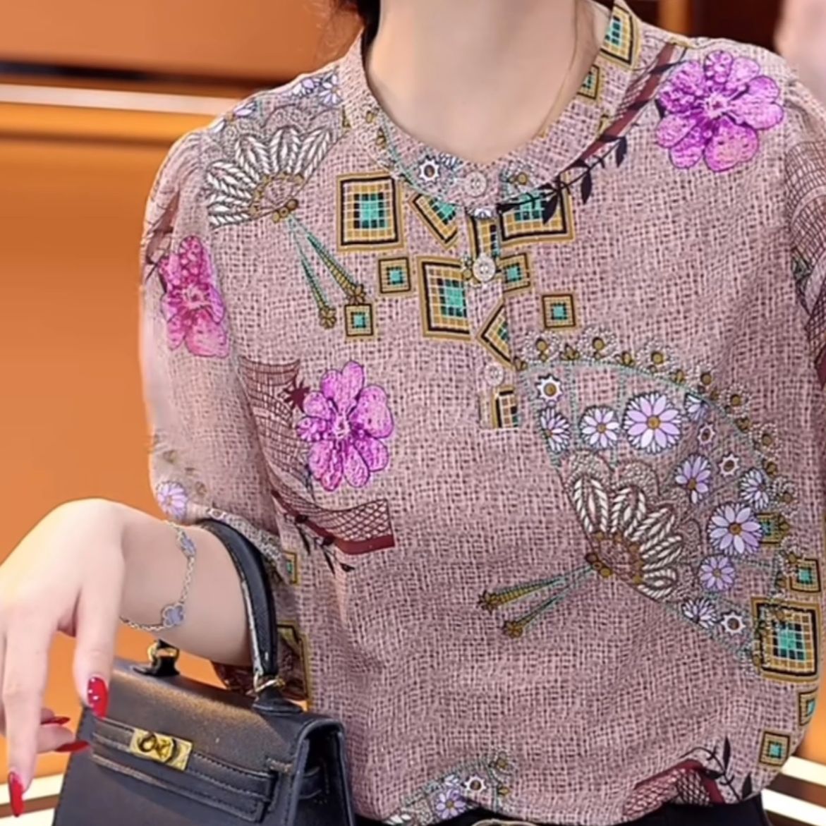 2138女士复古圆领印花显瘦衬衣