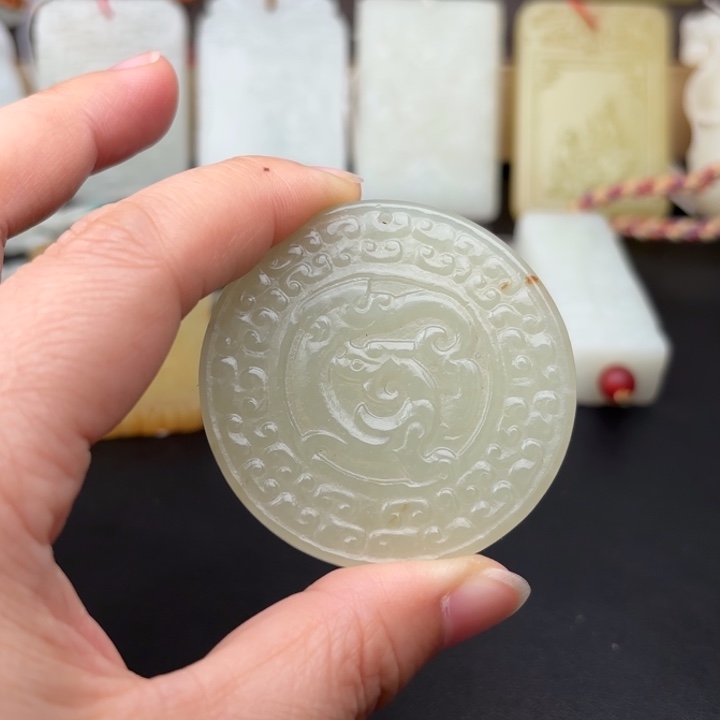 未镶嵌和田玉挂件开**乐