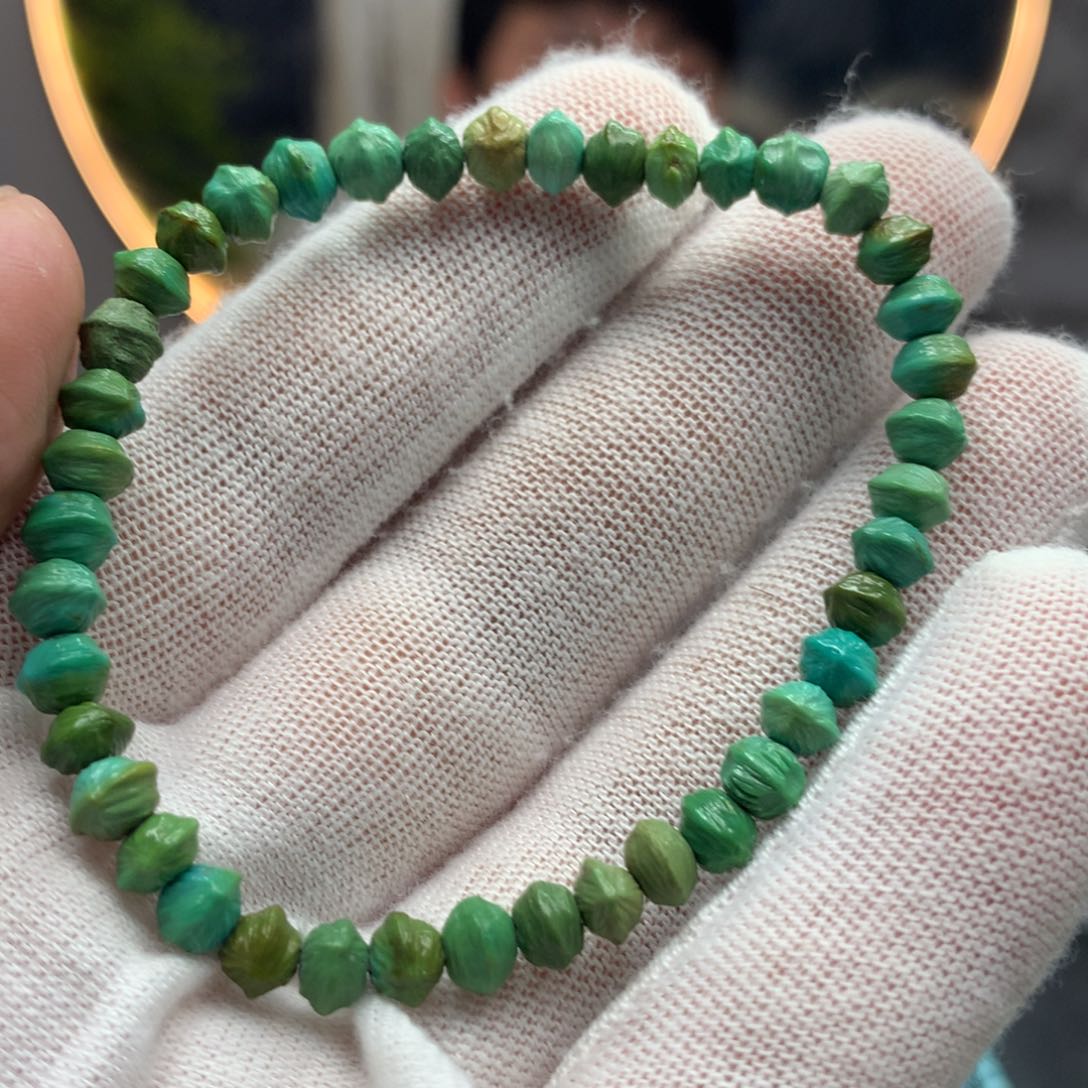 绿松石挂件未镶嵌