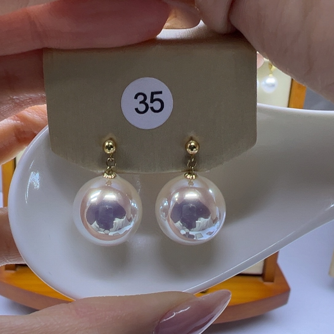 淡水珍珠18K金镶嵌耳饰