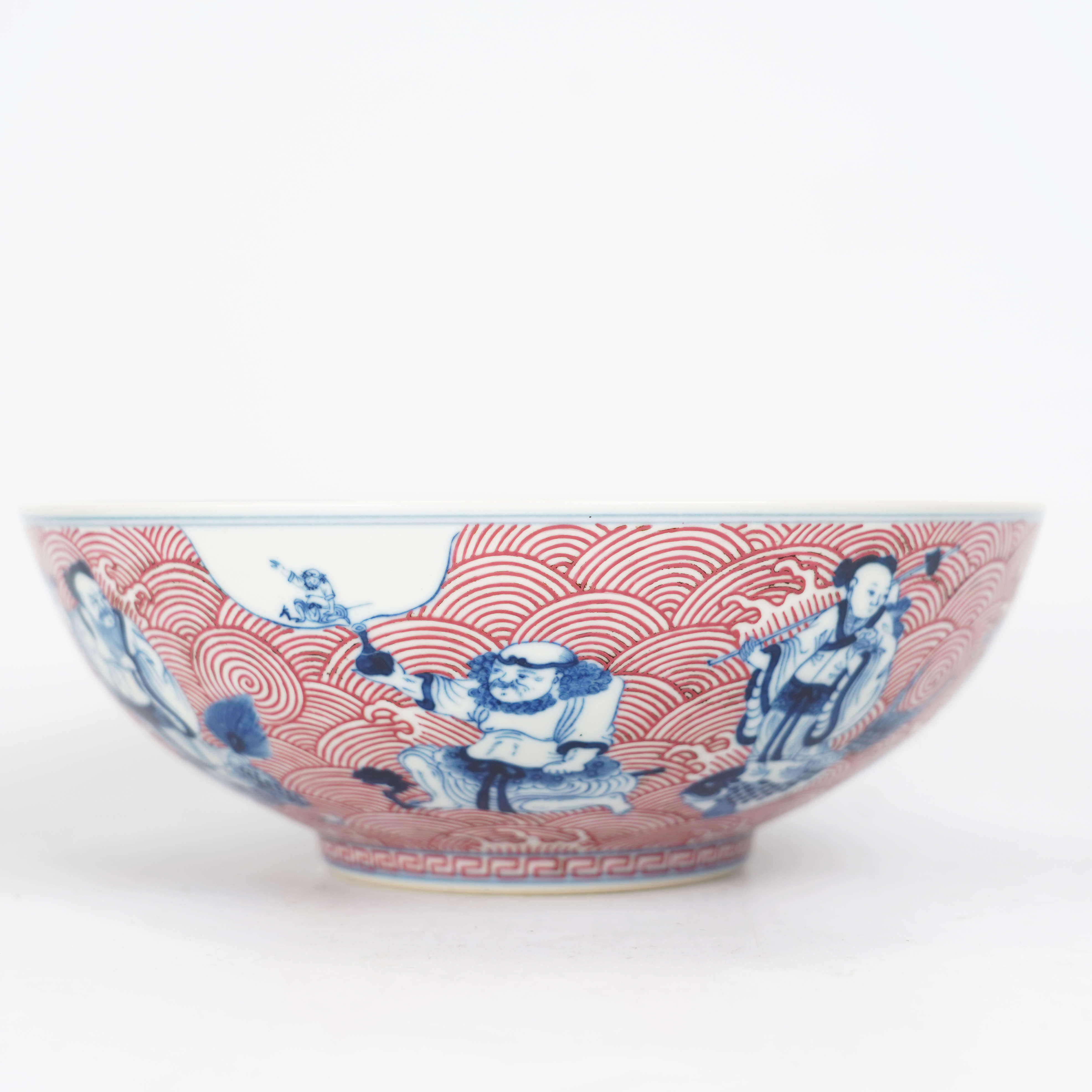 Lot031 清 青花矾红人物纹大碗