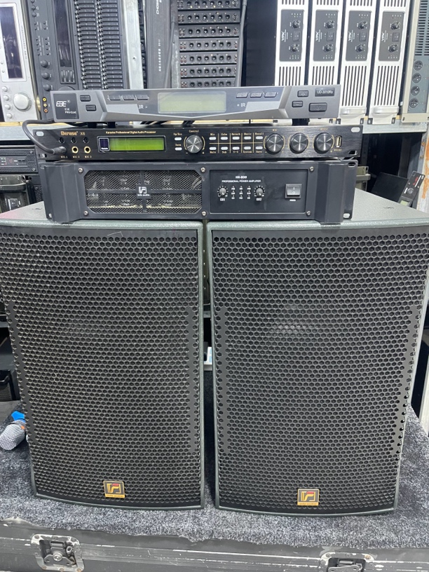 infe音菲12寸后导音箱四件套，配套全新话筒不包邮