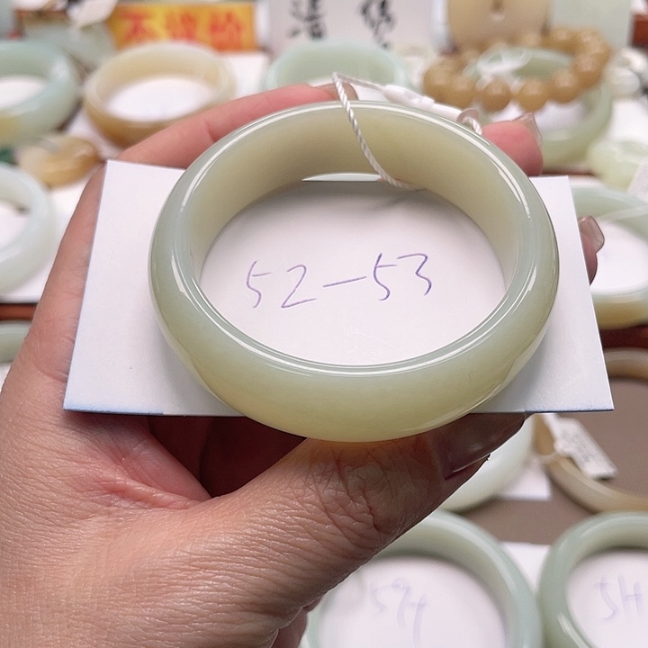 未镶嵌手链和田玉