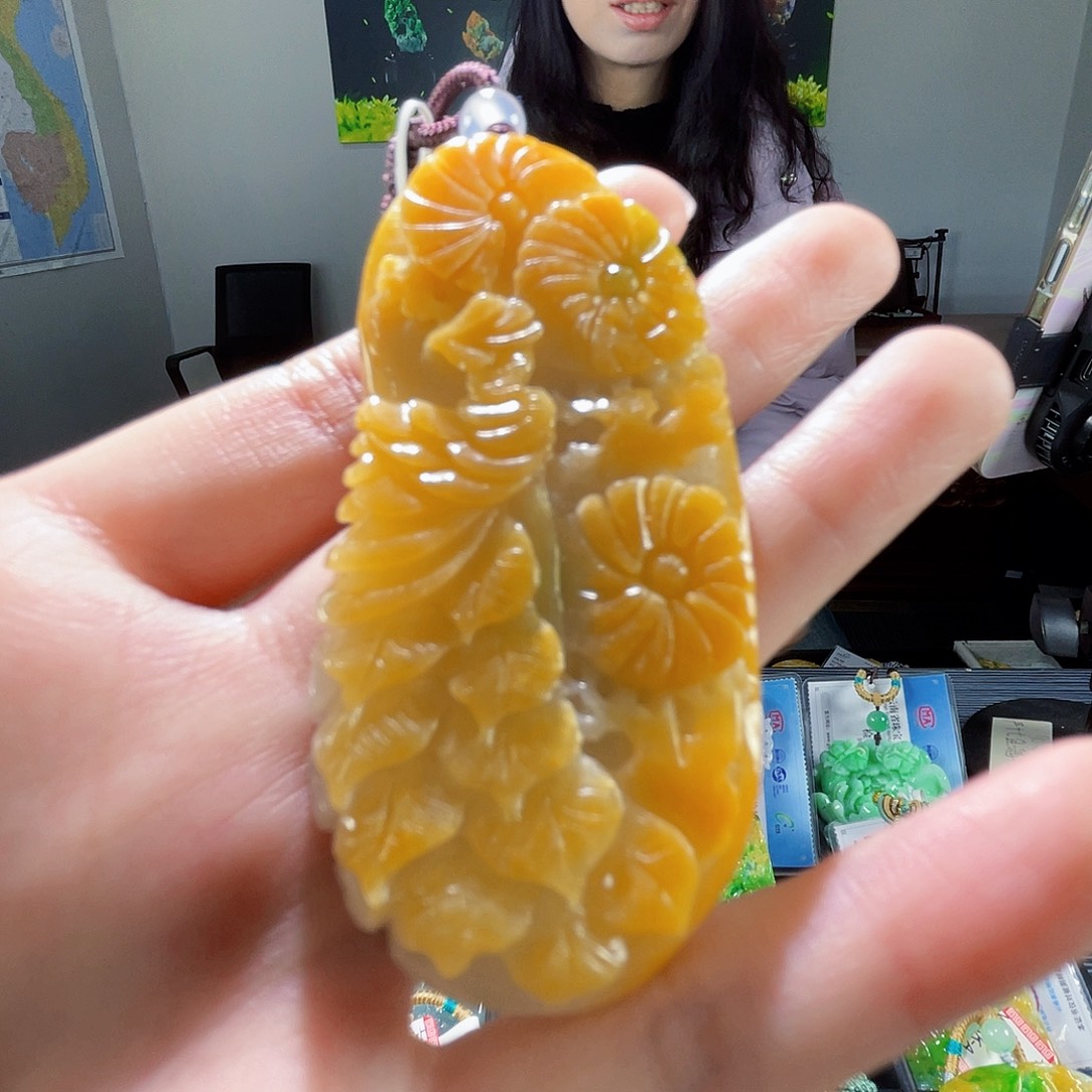 颈饰未镶嵌翡翠翡翠