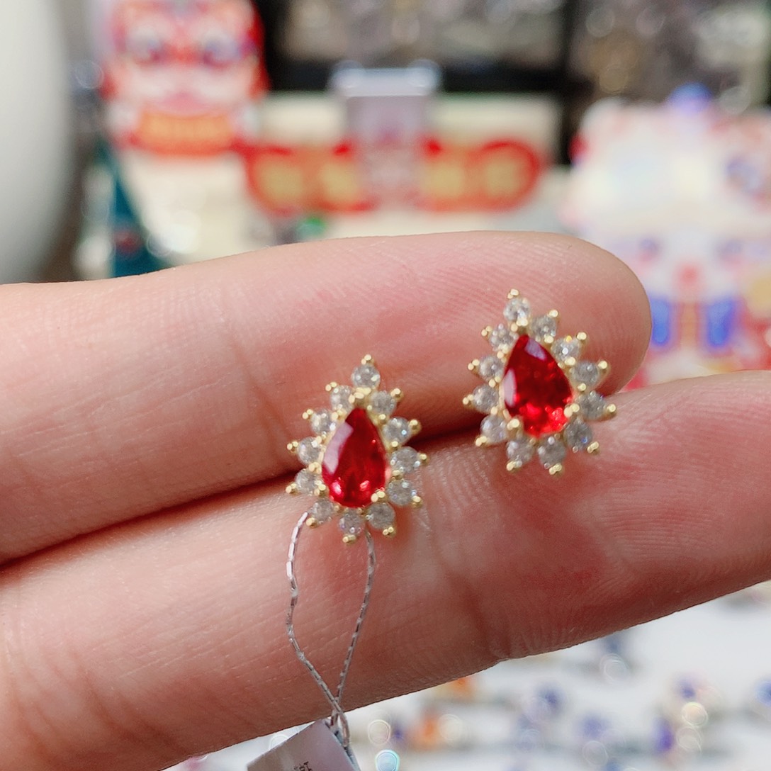 蓝宝石耳钉银S925镶嵌