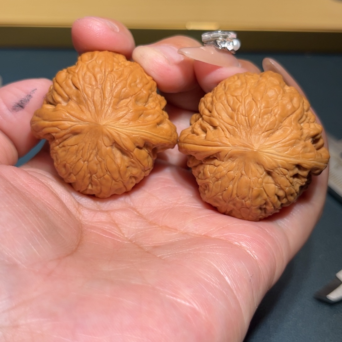 文玩核桃把件铁锤39