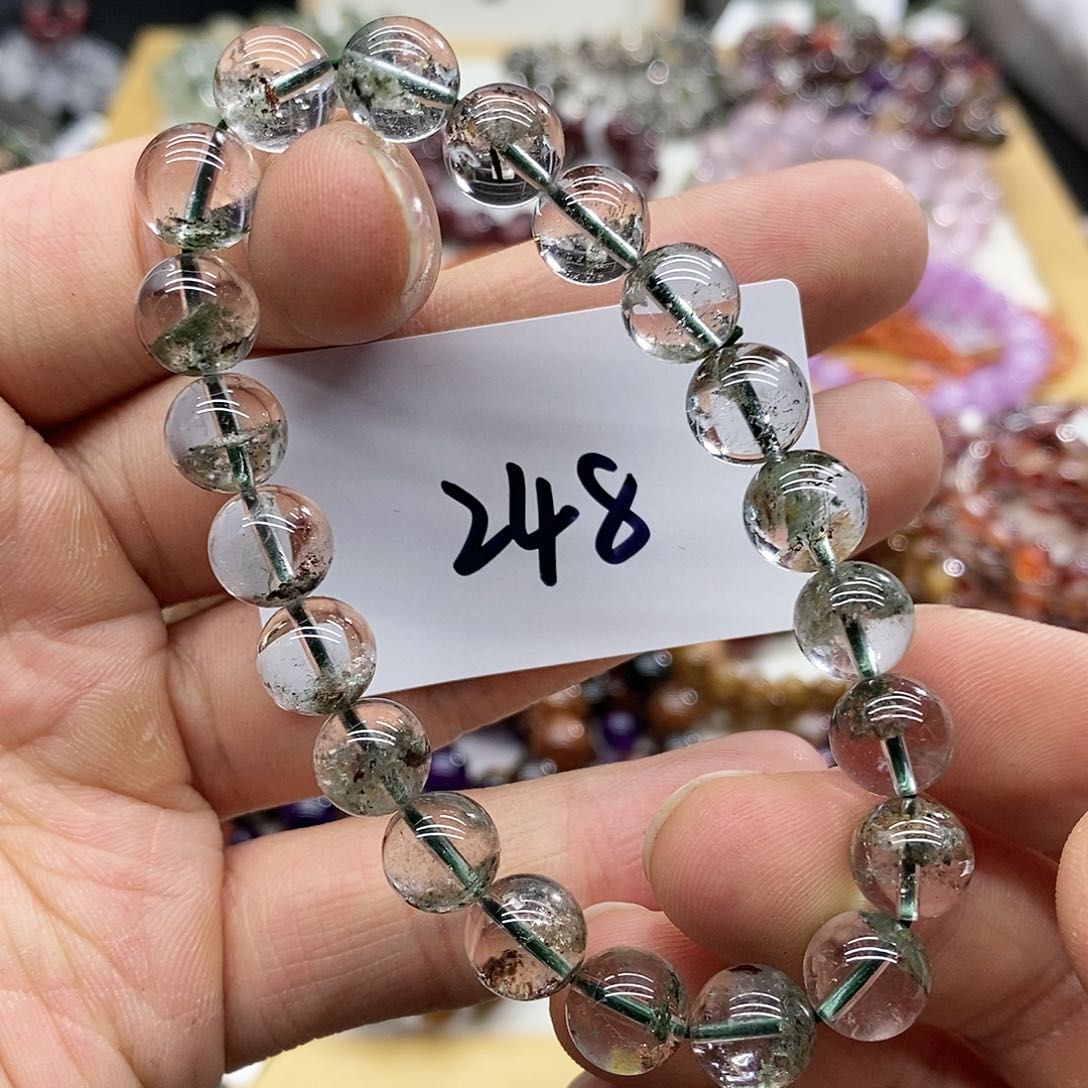 水晶手串未镶嵌天然