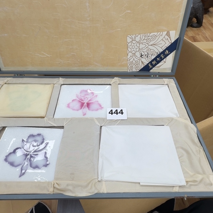 瓷片工艺品摆件瓷器摆件正能量