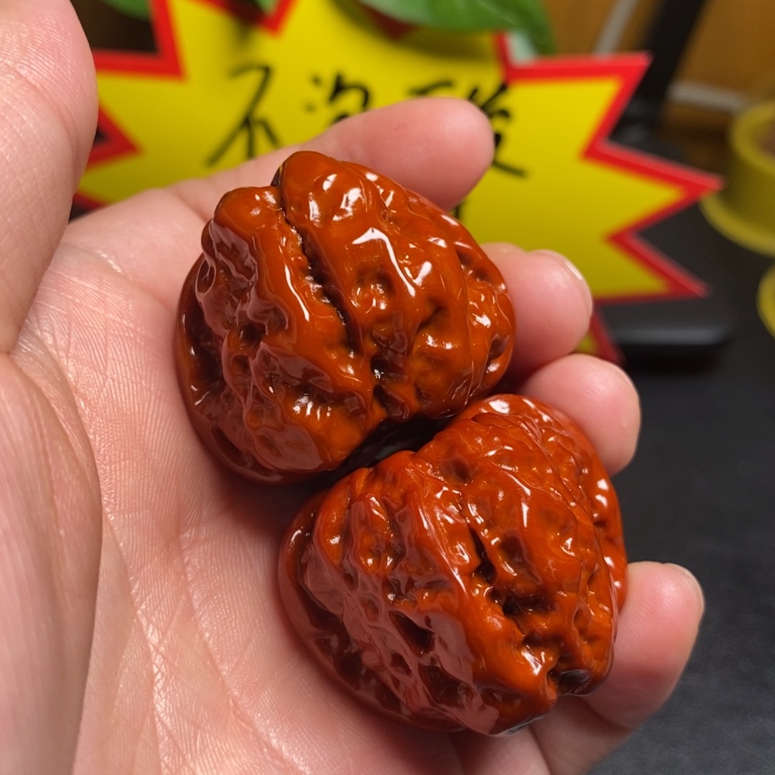 文玩核桃吊坠37蛤蟆头