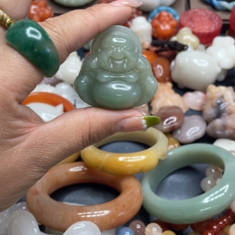 合金石英质玉（黄龙玉）手链王***糖