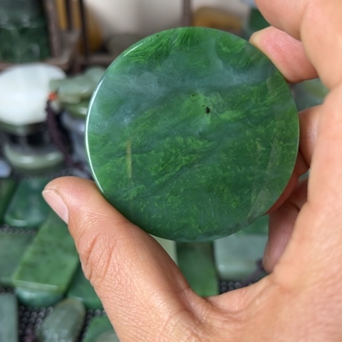 和田玉珠宝半成品未镶嵌月****洲