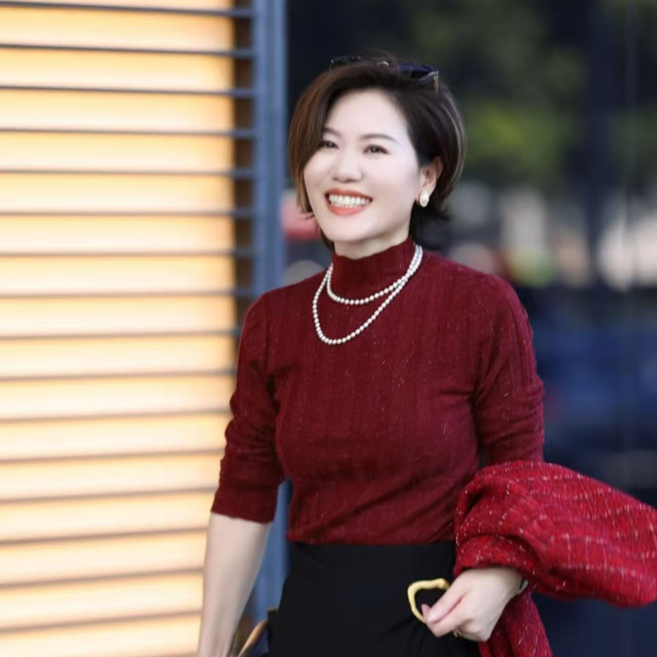 VCOS金银丝宽条软糯舒适高领打底针织衫