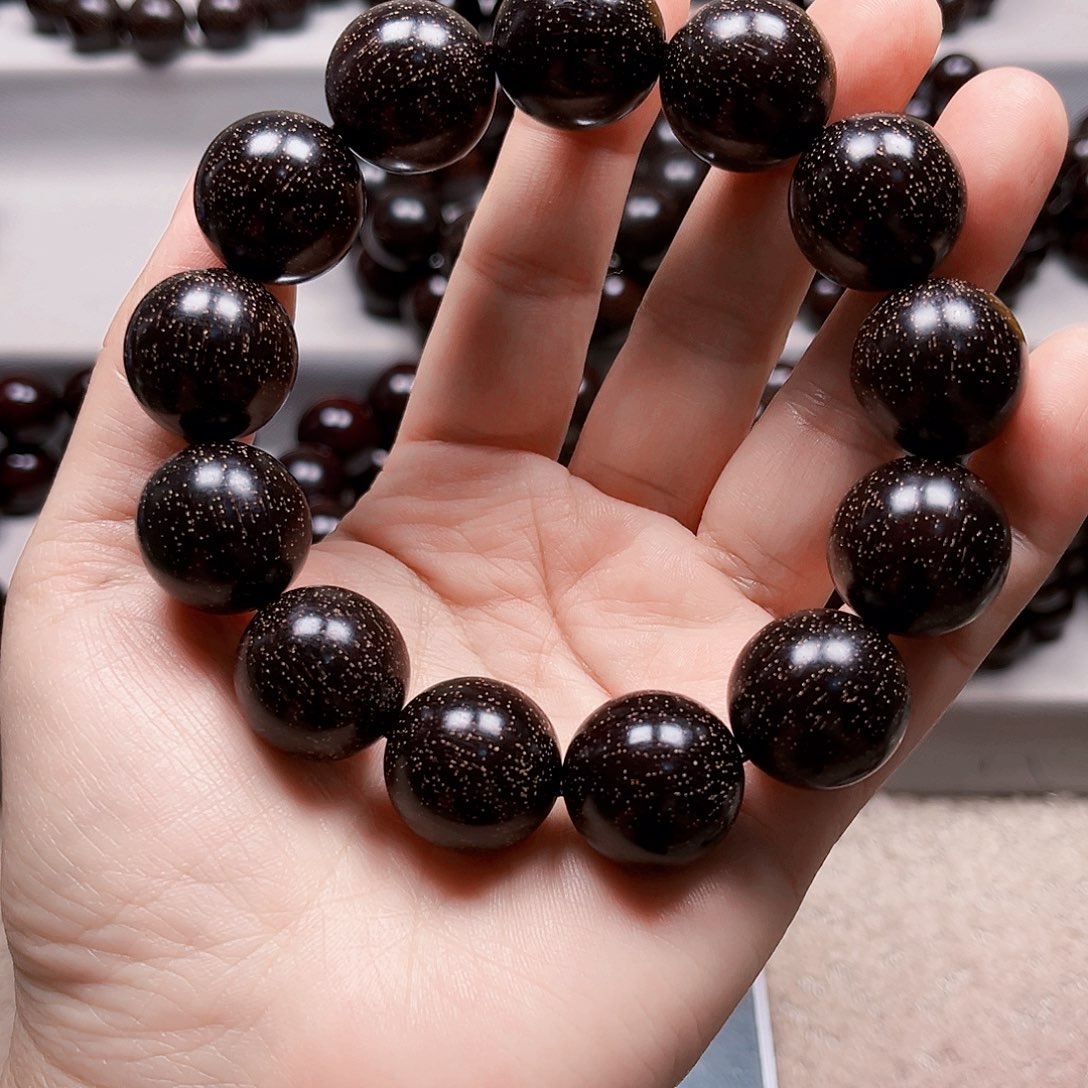 檀香紫檀（小叶紫檀）K*