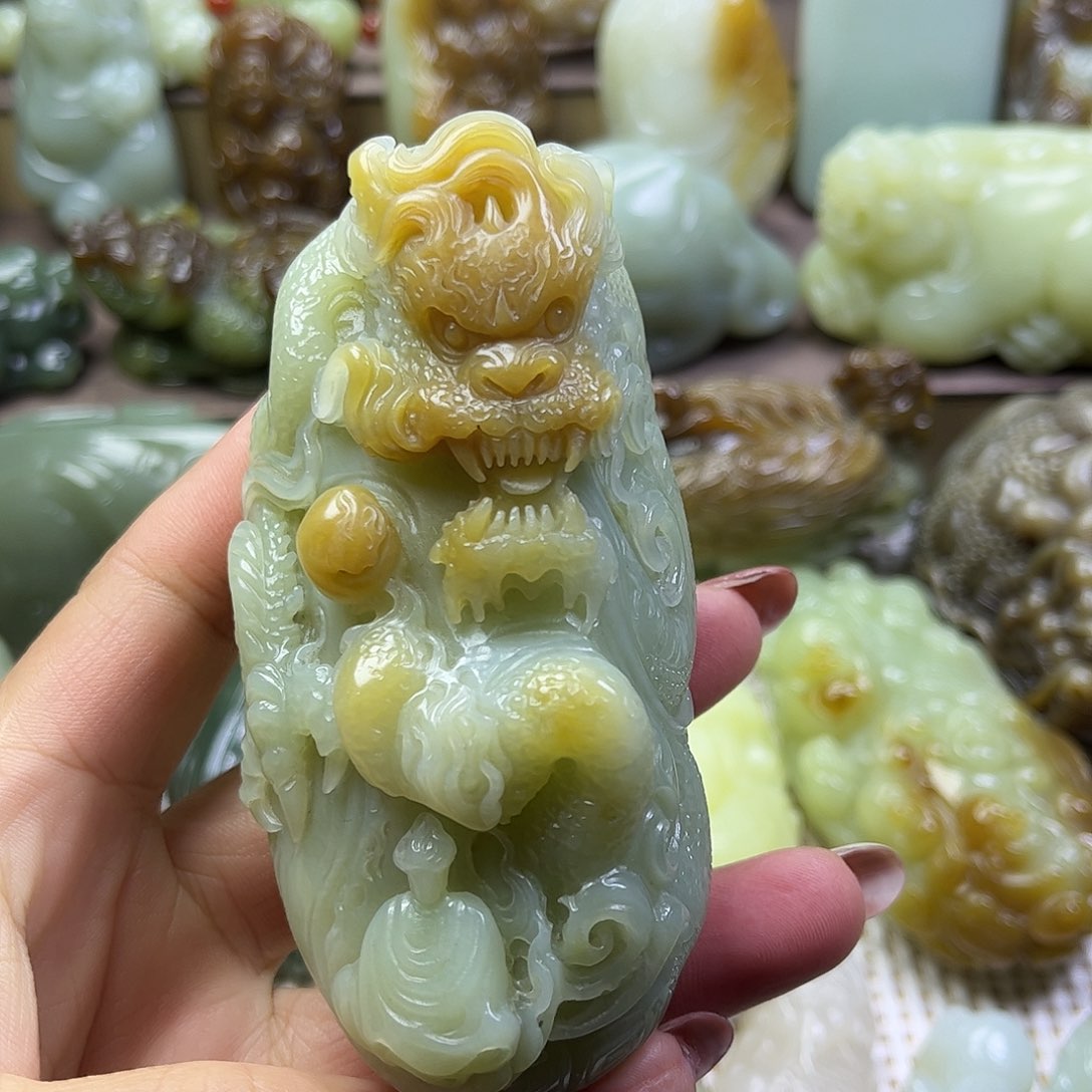 和田玉挂件未镶嵌