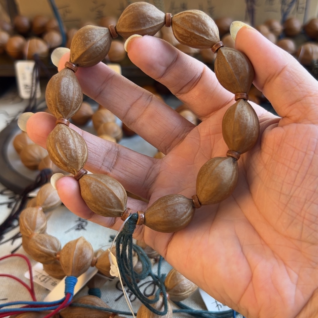 橄榄核手串梅林铁核老树核素串1725