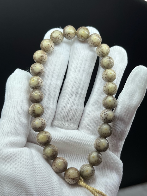 石玉料冰糖单凤眼跑道一线天留白10x10圆珠，原生态星月菩提，