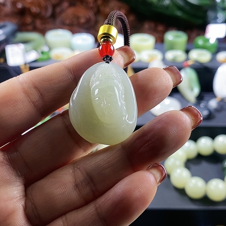 和田玉观音吊坠未镶嵌