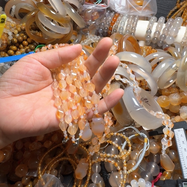 玛瑙/玉髓颈饰未镶嵌?****?0027